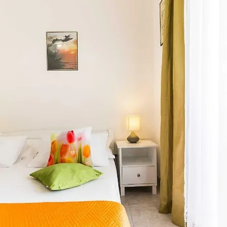 Smokvina * Bogomolje