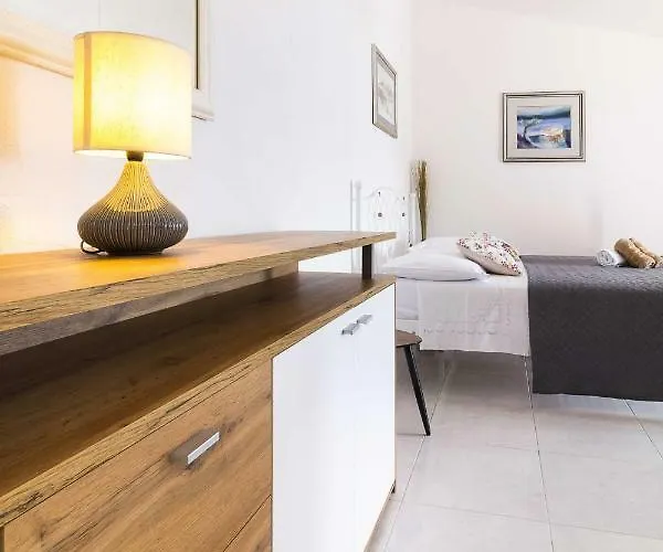 Apartament Smokvina Bogomolje