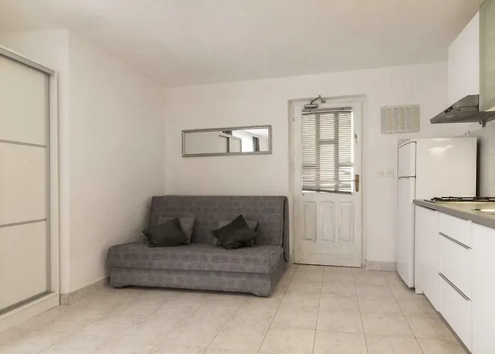 Smokvina * Bogomolje