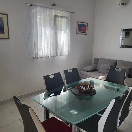 Apartment Smokvina